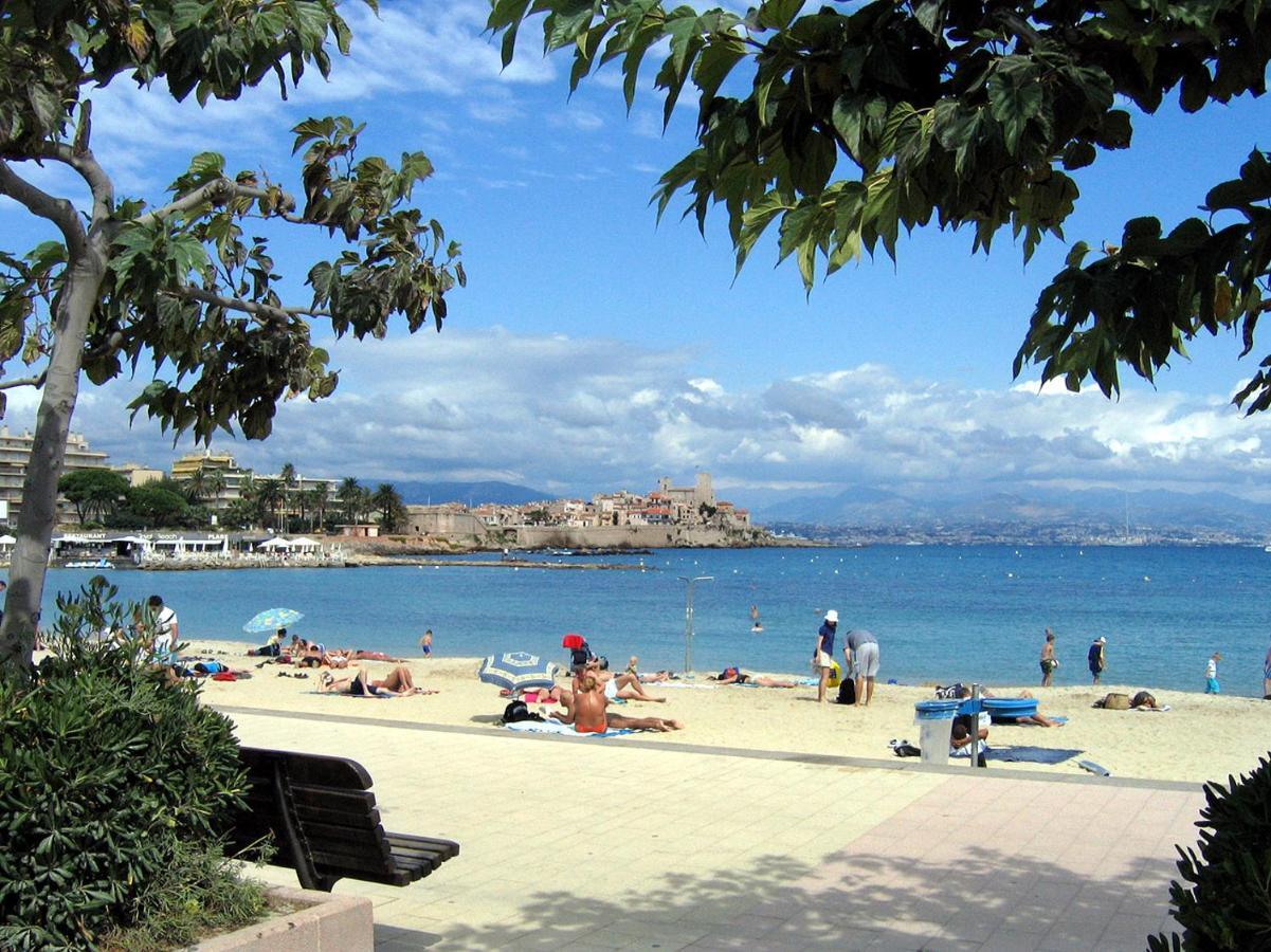 Crew Lighthouse Hostel Antibes Ngoại thất bức ảnh