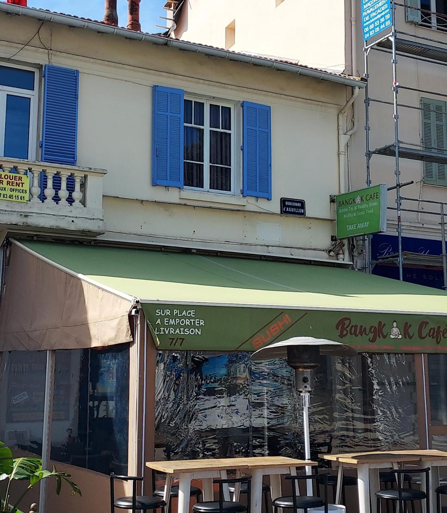 Crew Lighthouse Hostel Antibes Ngoại thất bức ảnh